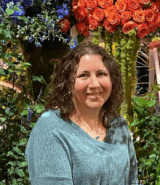 260x300-Angie-Snyder