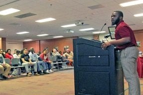 Joar Dahn speaking at the Beyond the Fountain Event