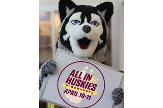 Roongo with All In Sign