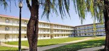 Exterior of Campus Village Apartments at CU-Lock Haven