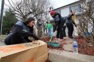 Students during the CU-Bloomsburg Annual Big Event