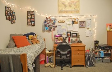 Student room in Fairview Suites at Commonwealth University - Lock Haven
