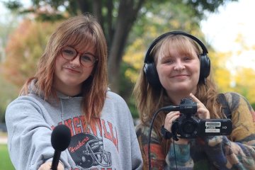 960x640-bloomsburg-media-and-journalism-students