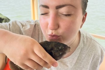 For Katie Gavek, behavioral ecology focuses perfectly bridged her dual interests — psychology’s insight into decision-making and cognition with biology’s ecological context. 