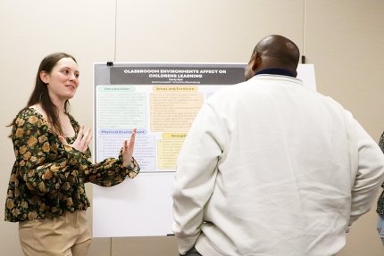 From that yearlong elementary experience, Carly Dye leveraged her early college opportunity to conduct research into how learning environments affected learning.