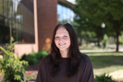 1620x1080-Gwen-Hettinger