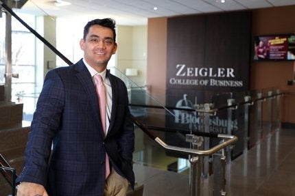 Though still a semester away from graduating college, Josiah Du was eager to apply his accounting skills to the real world.