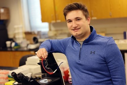 A love for science and a campus full of open doors helped this Commonwealth University-Bloomsburg pre-med major connect molecules to medicine and find his professional purpose.