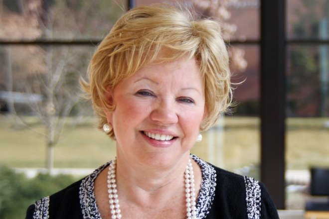 Susan McDowell headshot