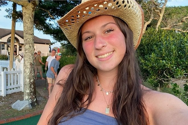 Alex Miller, transfer sport management major