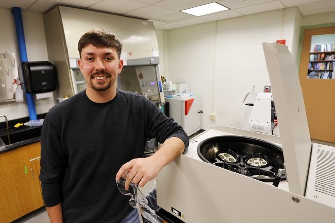 A passion for emergency medicine steered this Commonwealth University–Bloomsburg pre-med major to turn his EMT roots and biochemistry mastery into acceptances at top DO programs.